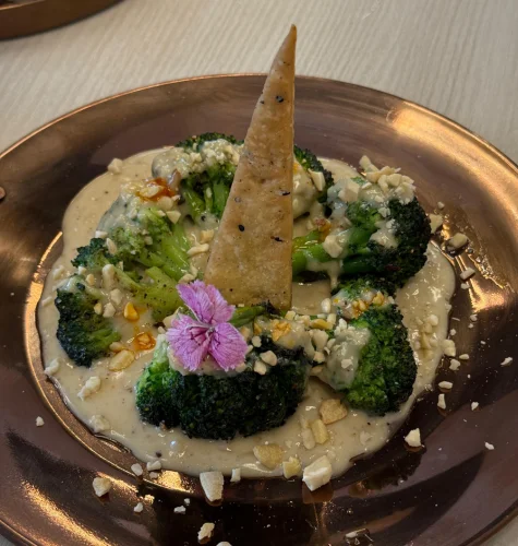 Brocolli at Tajnuma, Agra