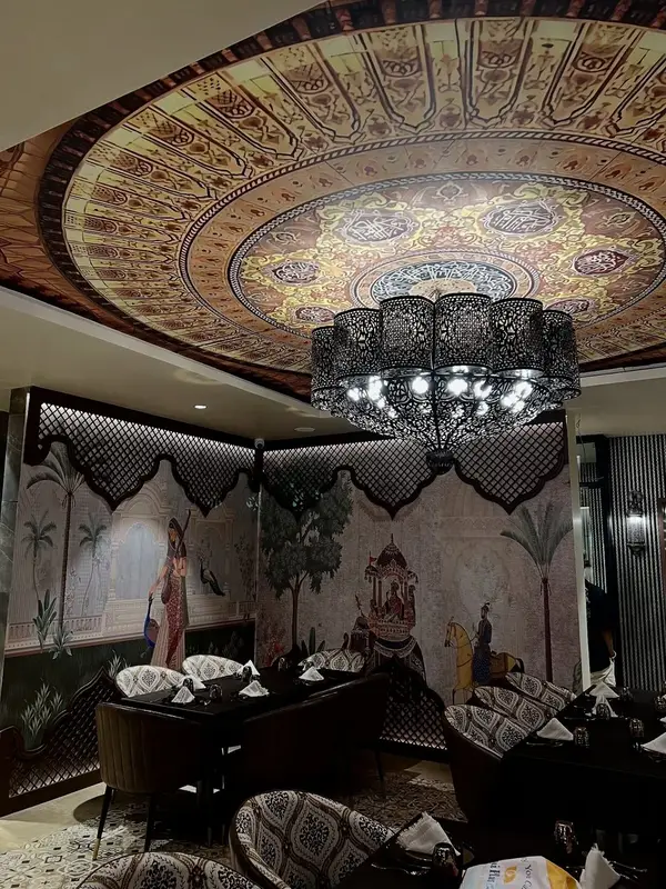 The dining room in its evening glow. Tajnuma, Agra.